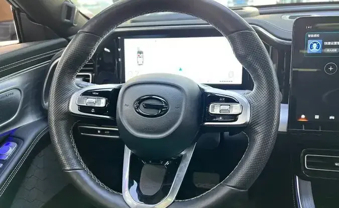 GAC GS8