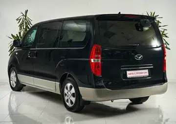 Hyundai Grand Starex Вид 4