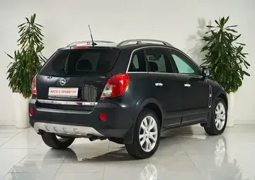 Opel Antara Вид 5