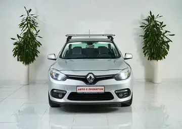 Renault Fluence Вид 2