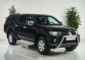 Mitsubishi L200 Вид 2