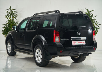 Nissan Pathfinder Вид 4