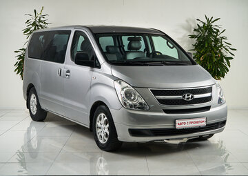 Hyundai Grand Starex Вид 3