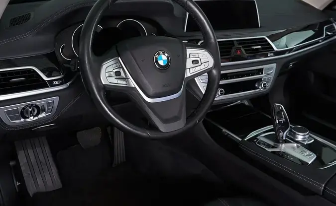 BMW 7 серии